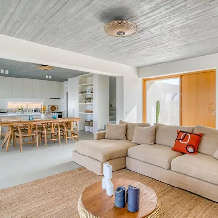 Lampsi - Parean Bliss Villa
